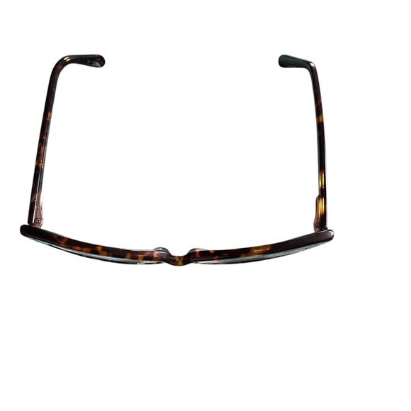 Tortoise Shell Cat-Eye Sunglasses - Picture 3 of 6